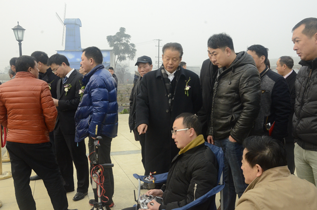 ֡Է˻Ӧü߼ѵѧԱԲҵ