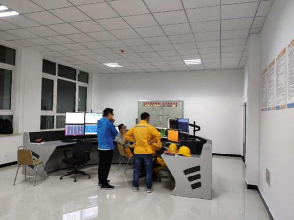 Դݷ糡һ220kVѹվ豸װ̵͵ɹ